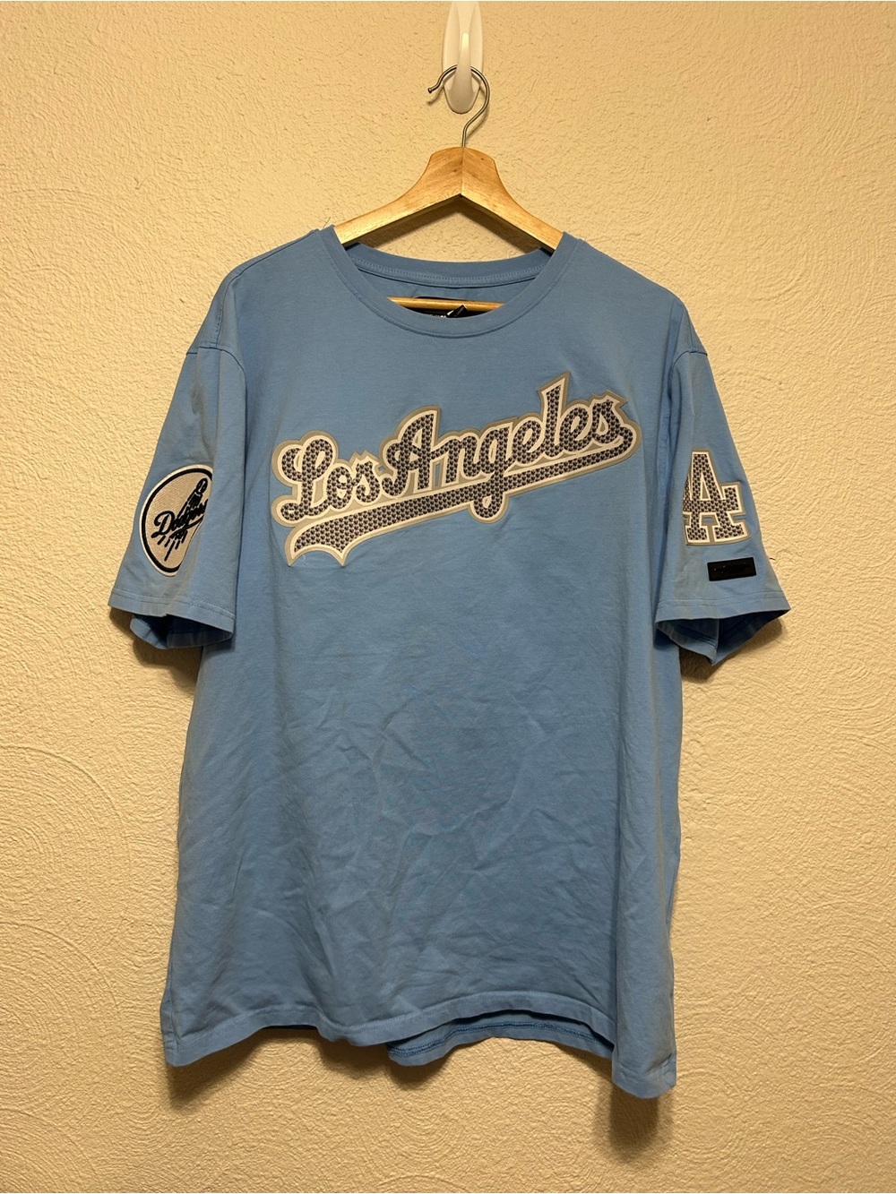 Los Angeles Dodgers Pro Standard Diamond T-Shirt Size XL Sky Blue